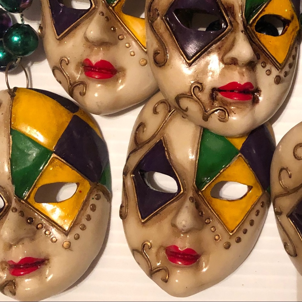 (SOLD) Mardi Gras Bead Mask Necklace